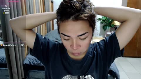 Queen Jess online show from December 10, 9:55 am