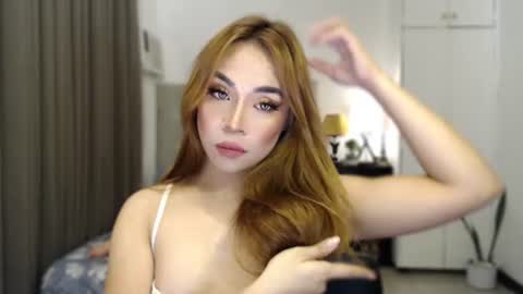 Queen Jess online show from July 15, 7:35 am
