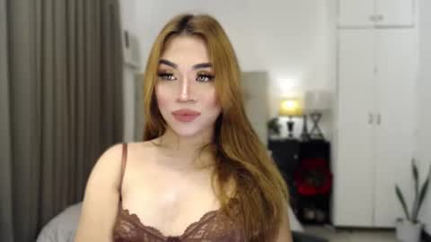 Queen Jess online show from July 28, 4:50 pm
