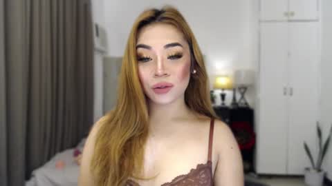 Queen Jess online show from July 29, 1:59 am