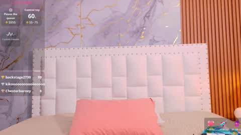 Snapshot of naughty_ebonyy chatting on October 21, 2:56 am SASHA online show from October 21, 2:56 am