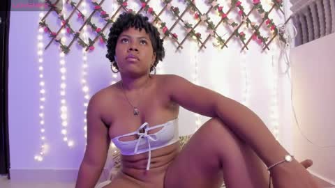 Snapshot of naughty_ebonyy chatting on May 11, 7:58 am SASHA online show from May 11, 7:58 am