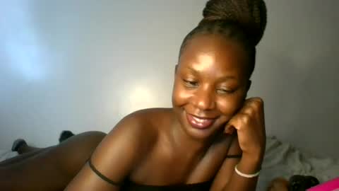 Snapshot of naughty_jee chatting on July 14, 10:21 am jee online show from July 14, 10:21 am