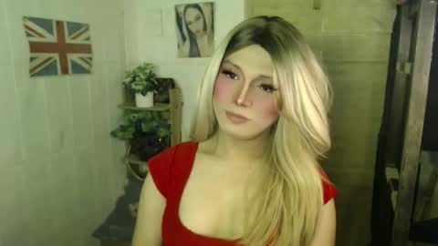 Snapshot of naughty_kim20 chatting on June 1, 1:51 am alexa online show from June 1, 1:51 am