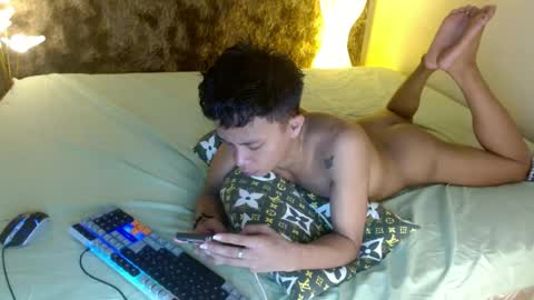 Snapshot of naughty_kirk chatting on July 16, 8:09 am Kirk online show from July 16, 8:09 am