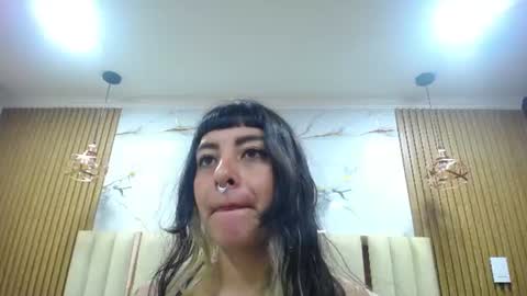Kitten online show from June 23, 11:30 am