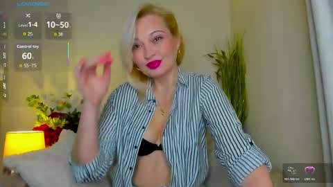 Milena  online show from April 28, 6:46 pm