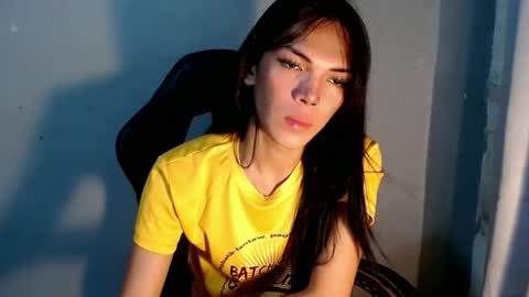 Snapshot of naughty_princess24 chatting on September 20, 1:50 am Ariela online show from September 20, 1:50 am