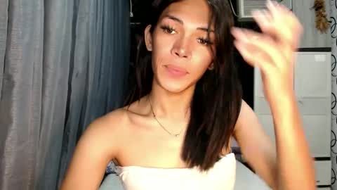 Snapshot of naughty_princess24 chatting on March 30, 8:59 am Ariela online show from March 30, 8:59 am