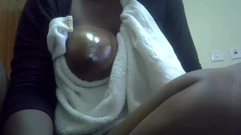 Snapshot of naughty_tash21 chatting on February 5, 6:02 am Naughty online show from February 5, 6:02 am