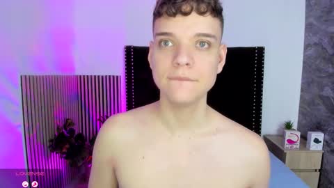 Noah online show from November 27, 12:18 pm