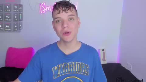 Snapshot of naughty_twink_ chatting on February 19, 9:49 am Noah online show from February 19, 9:49 am