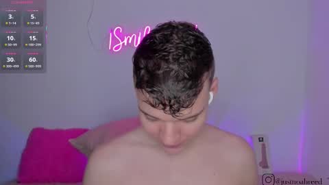 Snapshot of naughty_twink_ chatting on March 1, 11:01 am Noah online show from March 1, 11:01 am