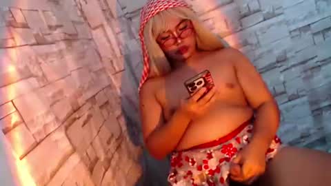 naughty_ursula21xxx online show from January 23, 4:04 pm