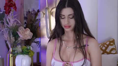 Snapshot of naughtyalicee chatting on July 13, 6:38 am naughtyalicee online show from July 13, 6:38 am