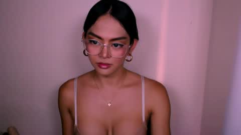 Snapshot of naughtyaurora69 chatting on April 24, 9:45 am NaughtyAurora online show from April 24, 9:45 am