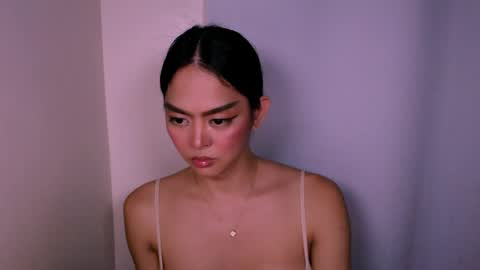 Snapshot of naughtyaurora69 chatting on June 1, 1:02 pm NaughtyAurora online show from June 1, 1:02 pm