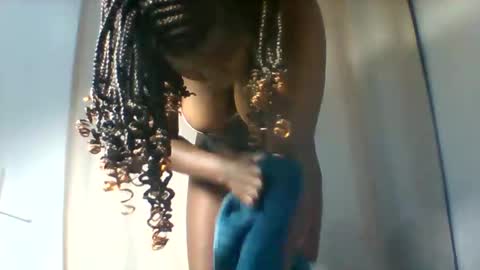 Naughtybaddie online show from February 17, 1:35 am