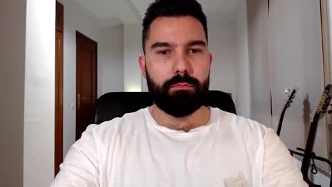 Snapshot of naughtybear_69 chatting on October 21, 10:27 am Tom online show from October 21, 10:27 am