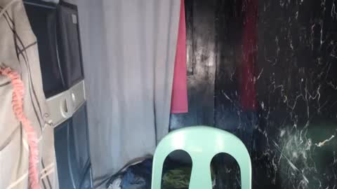 Snapshot of naughtybutsexy69 chatting on December 20, 1:11 pm Arch online show from December 20, 1:11 pm