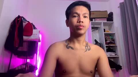 Snapshot of naughtybutsexy69 chatting on October 7, 8:00 am Arch online show from October 7, 8:00 am