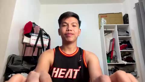 Snapshot of naughtybutsexy69 chatting on October 14, 8:04 am Arch online show from October 14, 8:04 am