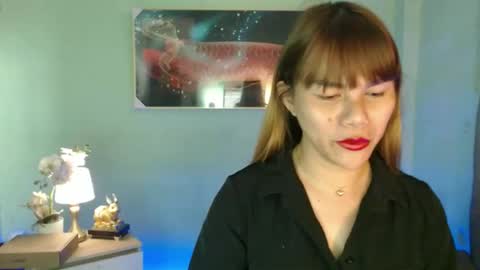 Snapshot of naughtychokey chatting on December 1, 3:55 am naughtychokey online show from December 1, 3:55 am