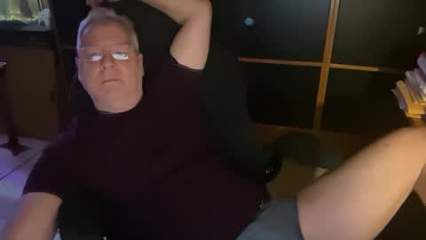 naughtydaddyla online show from February 17, 2:20 am