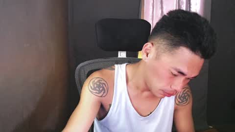 naughtyfuck_boy online show from July 14, 12:24 am