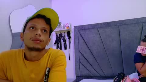 naughtyfusion_os online show from May 26, 12:45 pm