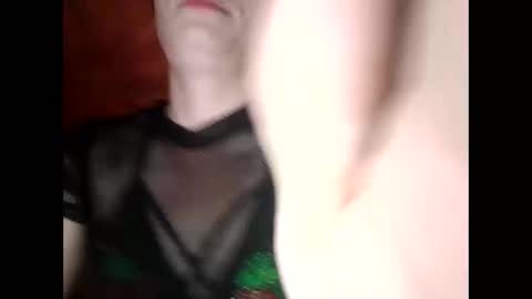 Snapshot of naughtygirl_kel chatting on January 6, 8:14 am naughtygirl_kel online show from January 6, 8:14 am