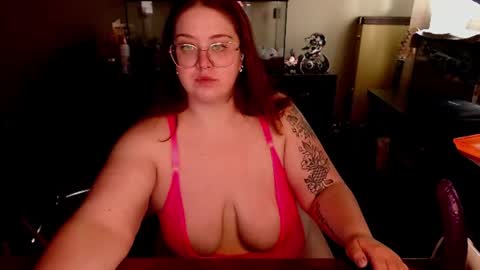 Snapshot of naughtygoddessk chatting on June 30, 5:47 pm Naughty Goddess online show from June 30, 5:47 pm