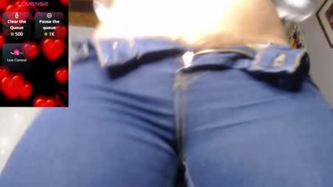 Kimberly online show from October 18, 3:35 pm