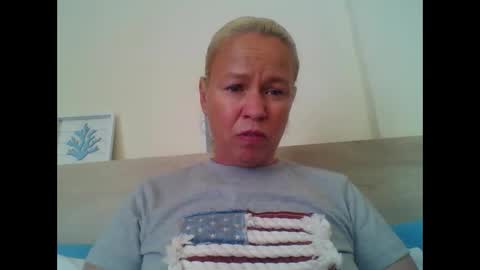 Snapshot of naughtyjennyblondeuk chatting on April 25, 2:14 pm naughtyjennyblondeuk online show from April 25, 2:14 pm