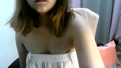 Snapshot of naughtyjoy690 chatting on May 10, 2:22 pm naughtyjoy690 online show from May 10, 2:22 pm