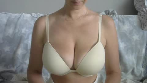 Snapshot of naughtykitten94 chatting on June 25, 7:24 am Chris online show from June 25, 7:24 am