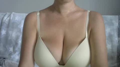 Snapshot of naughtykitten94 chatting on July 30, 6:56 am Chris online show from July 30, 6:56 am
