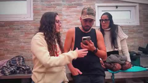 ANDREA STEPH  MIKE online show from November 26, 10:27 am