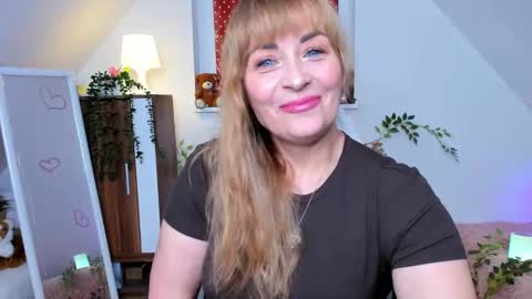 Milana - on air every day except Wednesday from 9 pm to 4 am European time online show from November 20, 8:52 pm