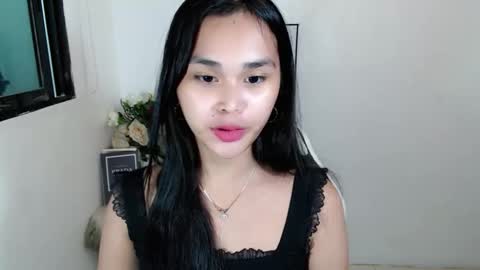 ELISE online show from April 29, 5:30 pm