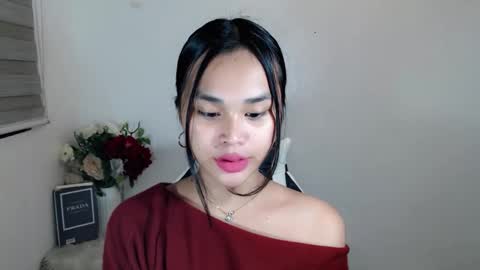 ELISE online show from May 8, 9:36 am