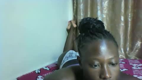 Snapshot of naughtynice540298 chatting on December 16, 3:39 pm naughtynice540298 online show from December 16, 3:39 pm