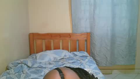 Snapshot of naughtynova33 chatting on October 19, 3:12 pm nova online show from October 19, 3:12 pm