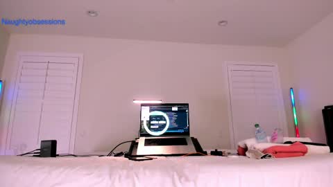 Snapshot of naughtyobsessions chatting on May 30, 10:12 am Aphroditecall me A for short online show from May 30, 10:12 am
