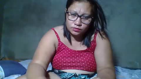 juls online show from April 24, 2:08 pm
