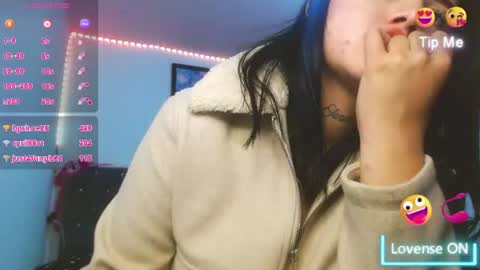 naughtyplayass online show from June 24, 4:22 am