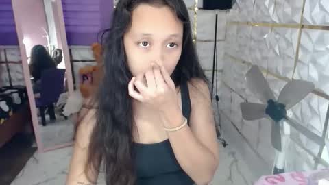 PrincessMae online show from March 21, 7:46 am