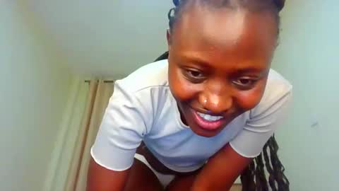 naughtyqueen12 online show from September 13, 1:44 pm