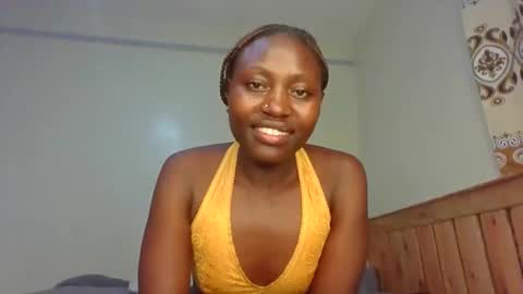 naughtyqueen12 online show from December 18, 7:20 pm