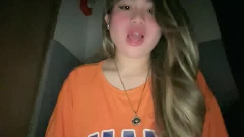 Snapshot of naughtyrosecum chatting on June 10, 2:38 pm Rose Wilson online show from June 10, 2:38 pm